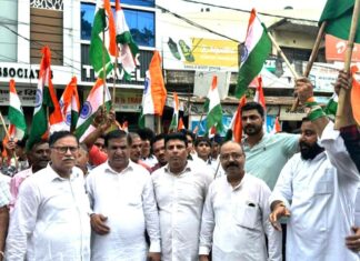 Tiranga Yatra: पिहोवा में ऐतिहासिक तिरंगा यात्रा, शहीदों को नमन, सेना को सलाम और देशभक्ति का अद्भुत उत्सव Pehowa News