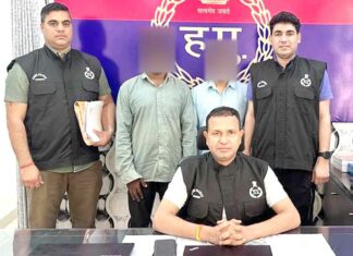 गूंगे, बहरे होने का बहाना बना मकानों में पहले करते थे रेकी, फिर चोरी Gurugram News