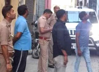 सात घरों में पकड़ी बिजली चोरी, एफआईआर दर्ज Kairana News