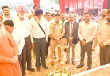 Trident Group: बरनाला में ट्राइडेंट ग्रुप का मुफ्त मेगा मेडिकल कैंप शुरू Barnala News