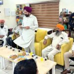 Modern Library: गांव बधौछी कलां को मिली आधुनिक लाइब्रेरी की सौगात Fatehgarh Sahib News