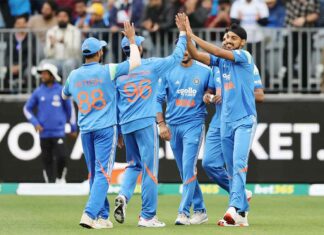 IND vs AUS Live Cricket