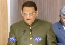 Mohammad Azharuddin took oath: मोहम्मद अजहरुद्दीन बने तेलंगाना राज्य के कैबिनेट मंत्री, ली शपथ Congress Telangana Politics