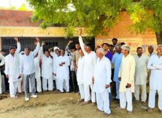 जोगीवाला में किसानों ने बिक्री केंद्र पर जड़ा ताला Nathusari Chopta