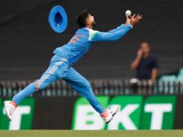 IND vs AUS: भारत को करारा झटका! बीच मैच में चोटिल हुए श्रेयस अय्यर, छोड़ना पड़ा मैदान IND vs AUS