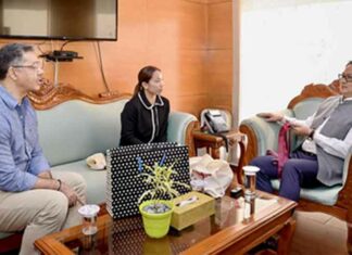 Woman Weightlifting News