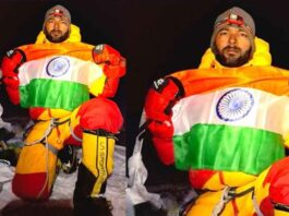 Unnao ATS Commando: एटीएस कमांडो ने नेपाल की 7,126 मीटर ऊंची चोटी की फतेह, फहराया तिरंगा Unnao ATS Commando News