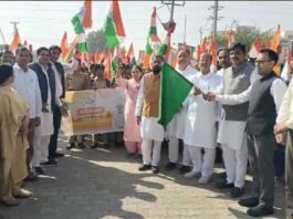 तिरंगा थामे हुए शामिल, जनजातियों के जागरण के लिए किए गए कार्य को किया याद Hanumangarh News