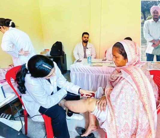 Free Medical Camp: मुफ्त इलाज और दवाएं मिलने पर मरीजों ने जताया आभार Barnala News