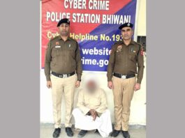 क्षतिपूर्ति पोर्टल पर जमीन धोखाधड़ी से नाम करवाने व फसल का मुआवजा लेने के मामले में आरोपी गिरफ्तार Bhiwani News