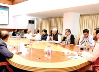 ‘म्हारी सड़क ऐप’ की शिकायतों पर कड़क हुए सीएम, 19 कार्यकारी अभियंताओं पर कार्रवाई के दिए निर्देश Chandigarh News