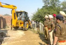 पंजाब पुलिस और मार्केट कमेटी की संयुक्त कार्रवाई, धनौला में कुख्यात तस्कर का अवैध निर्माण ढहा Dhanaula News