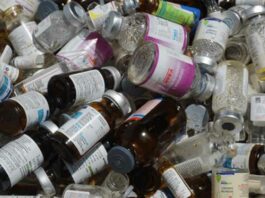 बच्चों की खांसी-जुकाम और अन्य बीमारियों में उपयोग होने वाली दवाओं की खाली शीशियों की जाँच की मांग Sirsa News