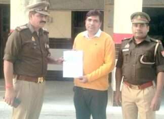 भूलवश दूसरे व्यक्ति के खाते में गए दो लाख रुपये वापिस कराए Kairana