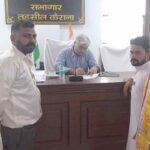 कैराना में मुख्य विकास अधिकारी विनय कुमार तिवारी ने सुनी जनसमस्याएं Kairana News