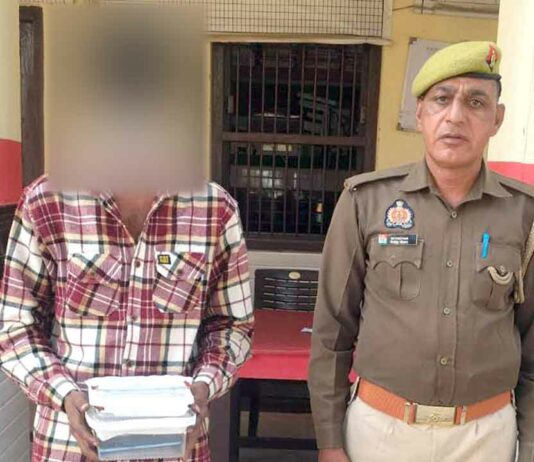 चोरी के दो मोबाइल व चाकू बरामद, आरोपी गिरफ्तार Kairana News