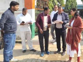 एसडीएम ने गांव-गांव पहुंचकर की एसआईआर कार्य की समीक्षा, दिए निर्देश Kairana News