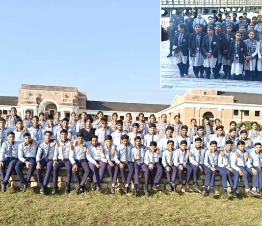 शैक्षणिक भ्रमण ने विद्यार्थियों का बढ़ाया ज्ञान, एफ.आर.आई देहरादून से हरिद्वार तक यादगार यात्रा Mirapur News