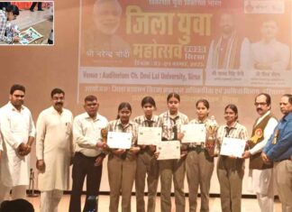 शाह सतनाम जी गर्ल्स स्कूल की छात्राओं ने किया कमाल, युवा महोत्सव में विज्ञान मॉडल ने मारी बाजी Sirsa News