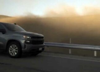 कैलिफ़ोर्निया में हाई-प्रेशर गैस पाइपलाइन फटी, इलाके में आपातकाल California News