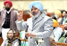 वित्तमंत्री चीमा ने ‘विकसित भारत-जी राम जी ’ योजना को गरीबों और संघीय ढांचे के बताया ‘खिलाफ’ Chandigarh News