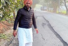 नई बनी सड़क मात्र 10 दिनों में ही टूटी, लोगों में भारी रोष Fatehgarh Sahib News