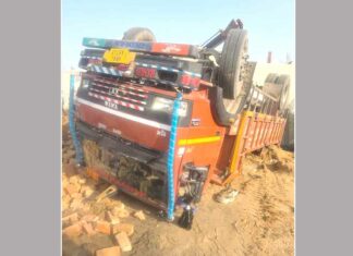 Gurugram Road Accident: मानेसर में निर्माणाधीन साइट पर ट्रक के नीचे दबे एक मजदूर की मौत Gurugram News