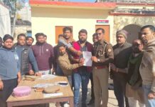 बजरंग दल ने गोहत्या पर रोक लगाने की मांग को लेकर एसपी को ज्ञापन सौंपा Jhinjhana