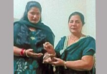 Honesty: गुम हुई सोने की अंगूठी बहन राजेश देवी ने लौटाकर दिखाई ईमानदारी Kairana News