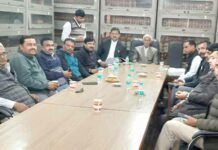 बंद को सफल बनाने हेतु अधिवक्ताओं ने व्यापारियों से मांगा सहयोग Kairana News