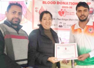 Blood Donation: जरूरतमंद व्यक्तियों की मदद के लिए 36वीं बार रक्तदान कर नवीन ने बनाए रिकॉर्ड Kharkhoda