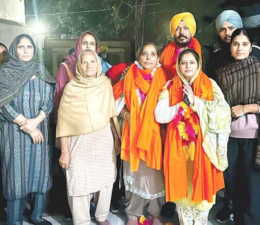 नाभा की सास व पुत्रवधू ने एक साथ जिला परिषद और ब्लॉक समिति चुनावों में हासिल की ‘जीत’ Nabha News