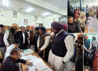 जिला परिषद व ब्लॉक समिति चुनाव: नामांकन के अंतिम दिन संगरूर में नेताओं और दावेदारों की भीड़ Sangrur News