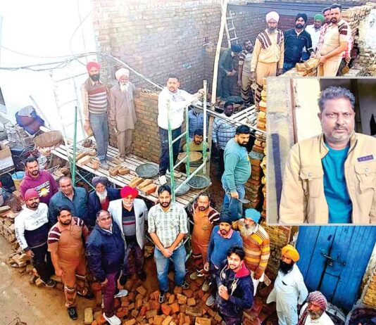 Aashiyana Campaign: सुनाम की साध-संगत ने जरूरतमंद परिवार को कुछ ही घंटों में बनाकर सौंप दिया ‘आशियाना’ Punjab News