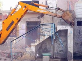 युद्ध नशों के विरुद्ध: नशा तस्कर के अवैध निर्माण पर चला ‘पीला पंजा’ Sunam Udham Singh Wala