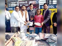 ट्रू एजुकेशन ग्लोइंग स्कूल मोडी ने समझा ईंट-भट्ठों व झुग्गी बस्तियों में रहने वाले प्रवासी मजदूरों का दर्द Sirsa News