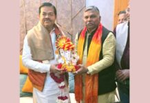 ममता बनर्जी को अपने भ्रष्टाचार की परतें खुलने का है भय – बीएल वर्मा Firozabad News