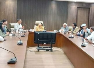 गुरुग्राम नगर निगम क्षेत्र में घरों से कचरा उठाने का नहीं लिया जाएगा कोई शुल्क Gurugram News