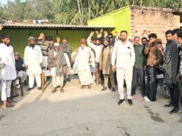 पुलिस और वाइल्डलाइफ विभाग ने एक घर से बरामद की भारी मात्रा में खेर की लकड़ी Pratap Nagar