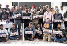 ‘सच कहूँ’ के प्रचार-प्रसार में सहयोग देने पर बठिंडा के सेवादार सम्मानित Bathinda News