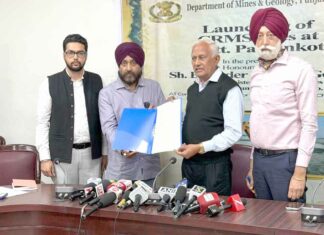 Punjab: बरिंदर कुमार गोयल द्वारा पंजाब में क्रशर-ओनर माइनिंग साइटों की शुरुआत Punjab