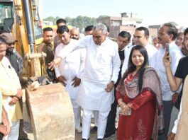 फतेहाबाद की बाहरी कॉलोनियों में शुरू हुई 24 करोड़ की सीवरेज परियोजना Fatehabad News