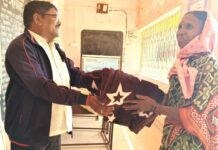 Welfare Work: महाराष्ट्र के डेरा श्रद्धालु ने जरूरतमंद परिवार को गर्म वस्त्र वितरित किए Gadchiroli News