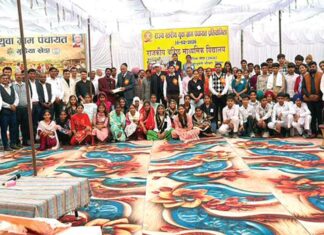 सरसा के गांव गुड़िया खेडा विद्यालय में राज्य स्तरीय युवा ग्राम पंचायत प्रतियोगिता आयोजित Sirsa News