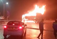 Fire: हांसी दिल्ली हाईवे पर वाहन में आग, लाखों का हुआ नुकसान Hansi News