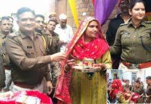 खाकी का मानवीय चेहरा: बेटी के विवाह में ‘भाई’ बनकर पहुंची हनुमानगढ़ पुलिस, मायरा भरकर दिया अपनत्व का संदेश Hanumangarh News