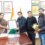 CM Rekha Gupta: मुख्यमंत्री रेखा गुप्ता को जनता के प्रति उनके उल्लेखनीय कार्यों के लिए 50वें मातृश्री अवॉर्ड से किया सम्मानित CM Rekha Gupta