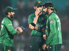 Pakistan Cricket: इंग्लैंड के हाथों हारकर लगभग बाहर हुआ पाकिस्तान! अब है करो या मरो की स्थिति Pakistan Cricket News