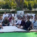 Youth Congress Protests: एआई समिट में युवा कांग्रेस के प्रदर्शन पर सियासी हलचल तेज! कांग्रेस मुख्यालय में लगा पोस्टर बना चर्चा का विषय Youth Congress Protests