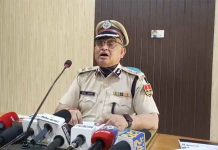 नाकाबन्दी के दौरान फरार हुए संदिग्ध से मुठभेङ, शख्स के पैर पर लगी गोली